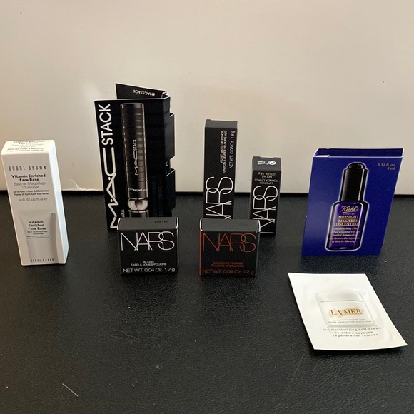 NIB 8 pc total Nars cosmetic sampler+ Kiels recovery. MAC mascara + mini la mer - Picture 3 of 14